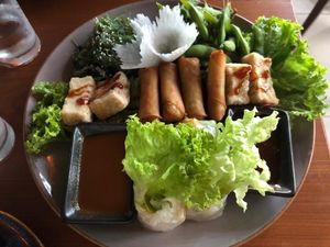 Mixed appetizer plate for 2 at Umi Vegan in Berlin