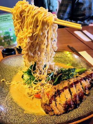 29. Flying Singapore - vegane Ente at Umi Vegan in Berlin