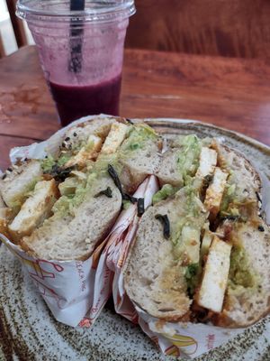 Three b smoothie and miso tofu bagel 🥯 at The Bagel in Koh Samui