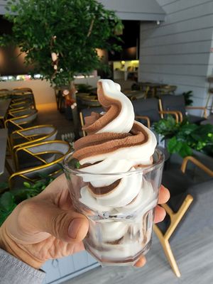 Low sugar vegan soft serve at nomVnom Cafe in Johor Bahru