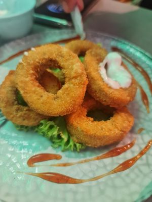 Golden Ring with Dip ~ 23/3/23 at nomVnom Cafe in Johor Bahru