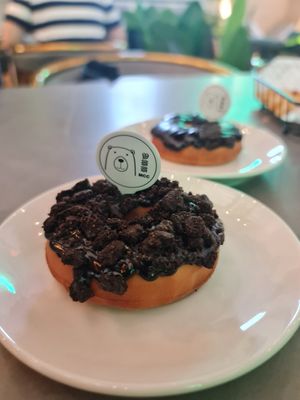 Oreo Chocolate doughnut ~ 17/5/23 at nomVnom Cafe in Johor Bahru