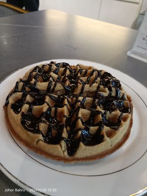Chocolate Waffle at nomVnom Cafe in Johor Bahru