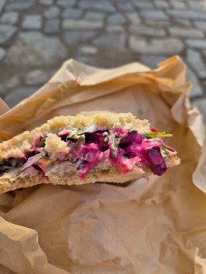 #Veganuary at Behold Theman in Athens