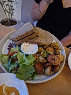  at Alma Kitchen & Coffee in Tangier