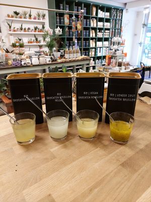 We hebben ook vegan soepbouillion at Fluit & Kruid in Putten