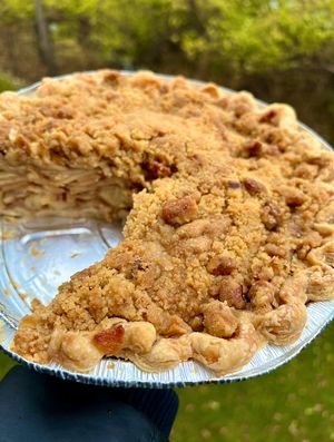 Vegan Dutch Apple Piee #Veganuary at The Heart Baker - Pop-up in Dayton