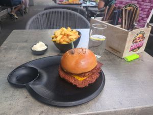 Smashup! Brutal Vegan burger, fries, and veganaise at Smashup! in Aachen