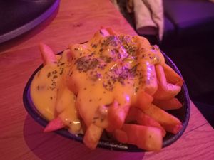 Vegan chili cheese fried at Smashup! in Aachen