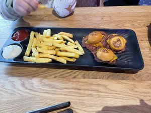 Children menu 3 mini burgers  at Smashup! in Aachen