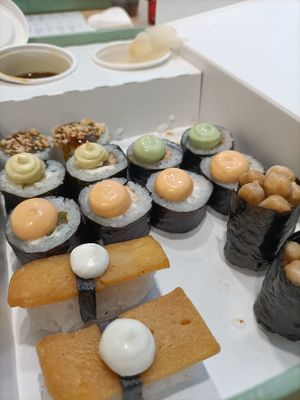 Protein box L (unica senza dolce) at EssenzaSushi in Milan