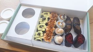  at EssenzaSushi in Milan