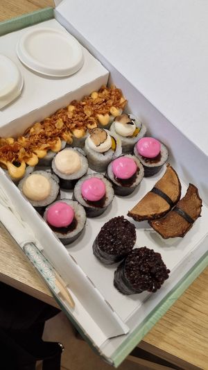  at EssenzaSushi in Milan