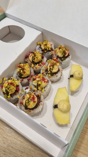  at EssenzaSushi in Milan