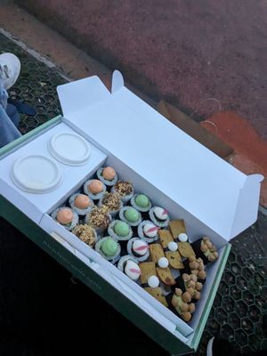 Protein box Large at EssenzaSushi in Milan