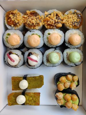  at EssenzaSushi in Milan