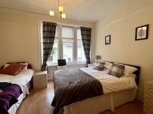 Triple bedroom   at Blaeberry House in Inverness