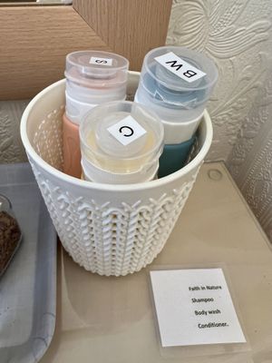 Vegan refillable toiletries   at Blaeberry House in Inverness