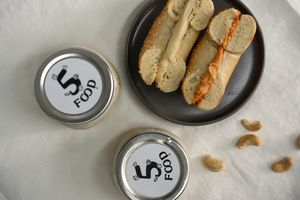 Vegan cream cheese at 5Food in New Territories