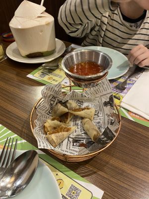 Thai spring rolls   at Aroi Thai in New Territories