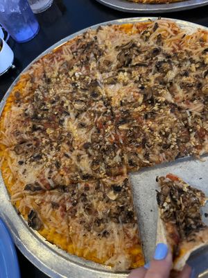 so yummy!!!!  at Pizza Bob's in Oranjestad