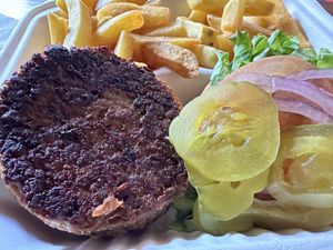 Now this is how you do vegan burgers look at the char!  at Pizza Bob's in Oranjestad