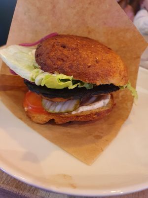 Roots-n-green Burger at BOBS in Copenhagen