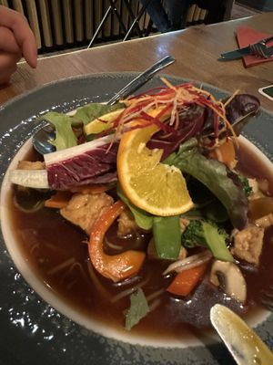 85 Dau Phu Sot Den (gebratener Tofu mit Gemüse und Sojasoße + Reis // fried tofu with vegetables and soy sauce + rice)   at Bambus Garten in Karlsruhe