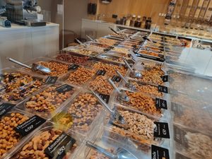 Salted roasted nuts etc at T-nuts in Beernem