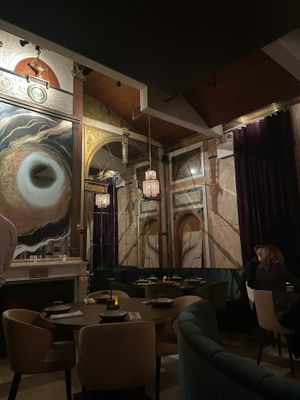 Stunning, Cozy & Modern Decor

 at Anixi in New York City