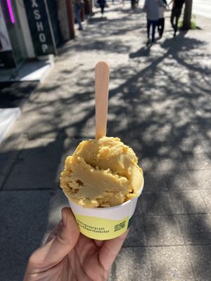 Lucuma - delicious   at Apolo in Santiago