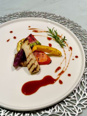   at Hug & Kiss Cafe in Tokyo