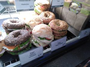Vegan avocado bagel at Coffee Fellows - Schillerstraße in Munich