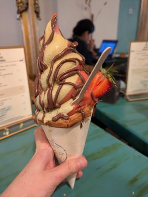 Ice crone (croissant base) at British Patagonia in North London