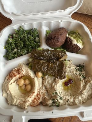 Mezze platter  at Aladdin in Stowe