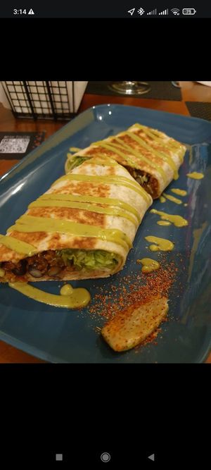 Burrito vegan at La Esquina Authentic Taqueria in Charneca Da Caparica