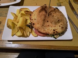 Pita vegan at Birracrua in Vicenza
