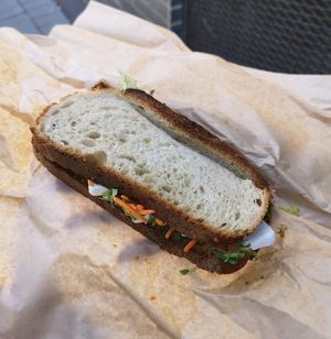 Sandwich with vegan Feta cheese at Veganer Göing - Jakobistr in Hannover