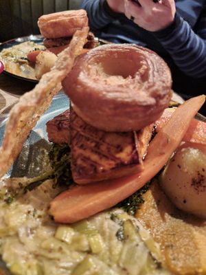 The Tofu "belly pork" with a tasty coating and the cool crackling. at LD's Kitchen - The Black Heart in North West London