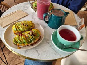 Avocado toast at Café Brühbar  in Baden