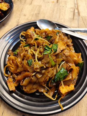 Fried kwayteow at Seva Cafe in Central Singapore
