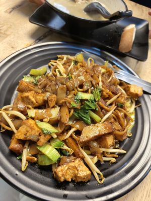 Char Kuey Teow ~ 13/9/24 at Seva Cafe in Central Singapore