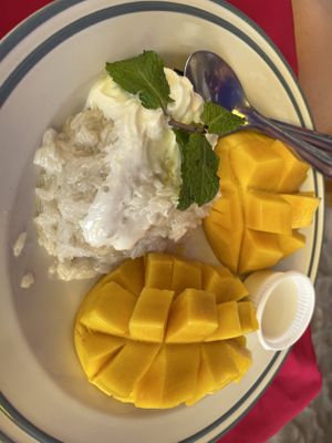 Sticky rice (coconut milk) with mango   at Pit Thai Food in Phuket