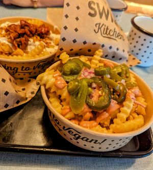 Hot Fries 🤘 at Swing Kitchen in Munich