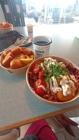 Vish and chips plus garden salad with nuggets at Swing Kitchen in Munich
