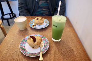 Matcha amazake latte & sweet potato muffin   at Cafe Stand Blossom in Kamakura