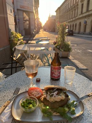   at Tant Anci och Froken Sara in Sundsvall