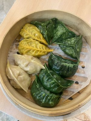 Menu degustazione di ravioli   at Dim Sum House in Bologna