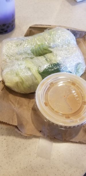 Fresh Mango Spring Roll with Peanut Sauce at Sawasdee Thai in Sparks