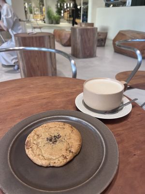 Black pepper cookie and oat latte   at Verve Coffee Roasters Ebisu in Tokyo